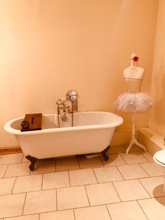 Maison Blanche De Hudson Cussac  Bagian luar foto