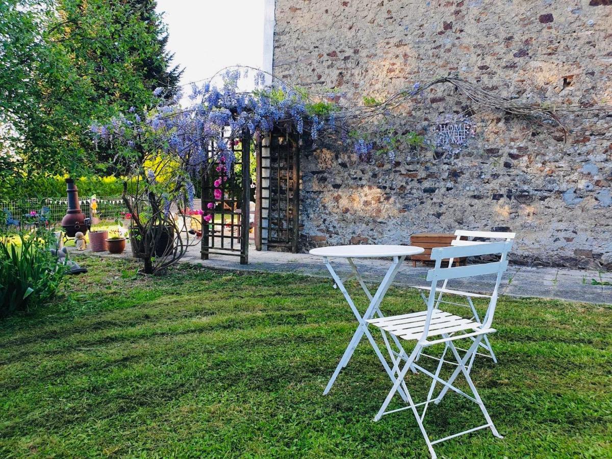 Maison Blanche De Hudson Cussac  Bagian luar foto