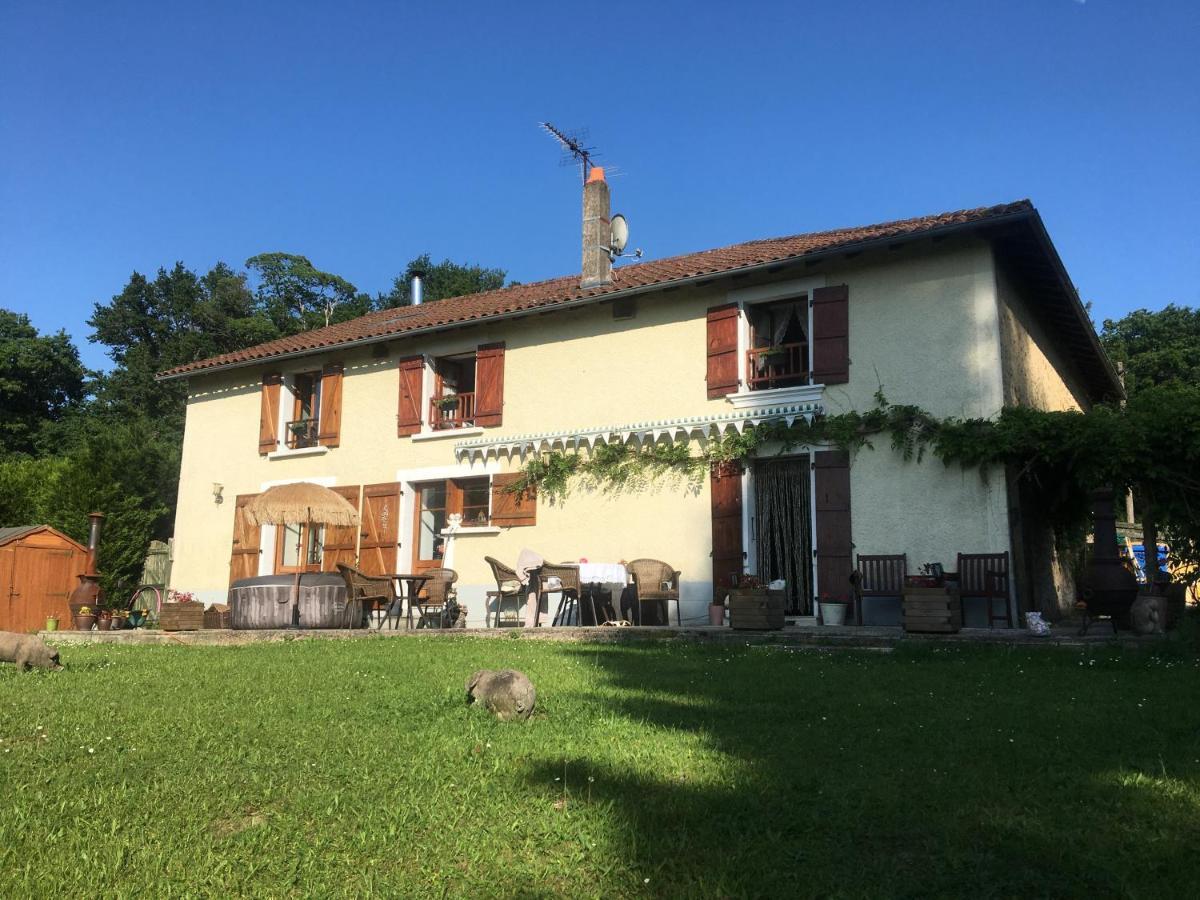 Maison Blanche De Hudson Cussac  Bagian luar foto